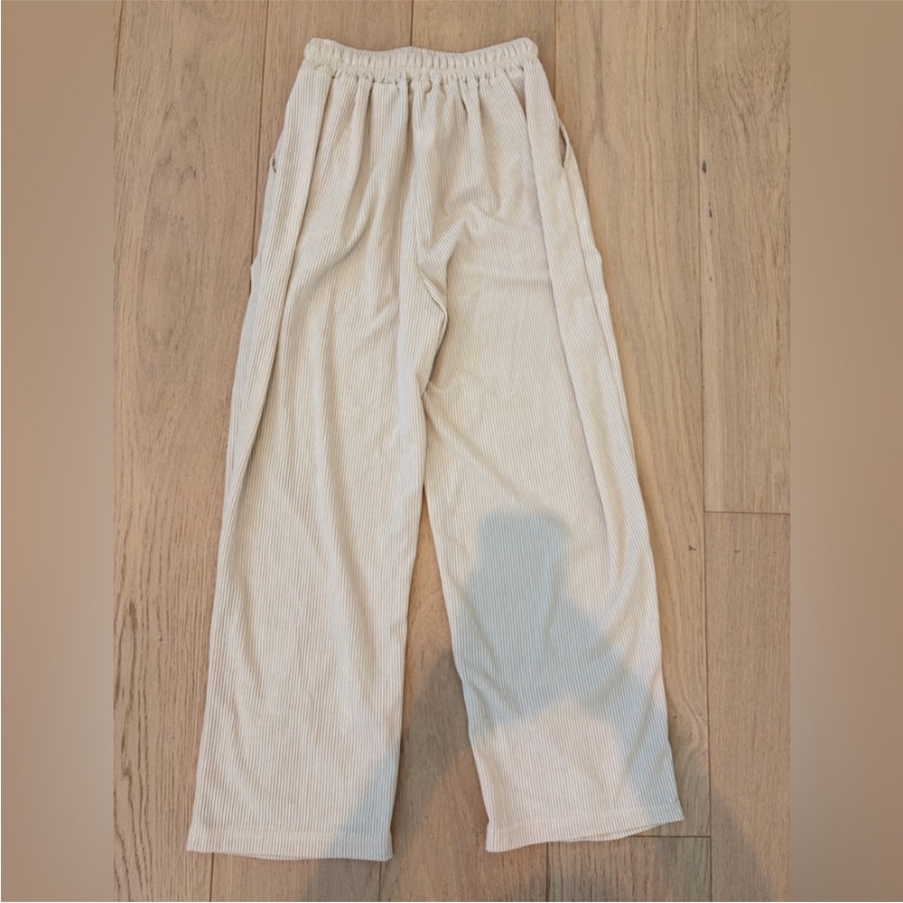 Wide-Leg Sweatpants